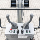 Bobmaster Pro diesel minigraver - 890 kg med drejearm, inkl. skovlsæt