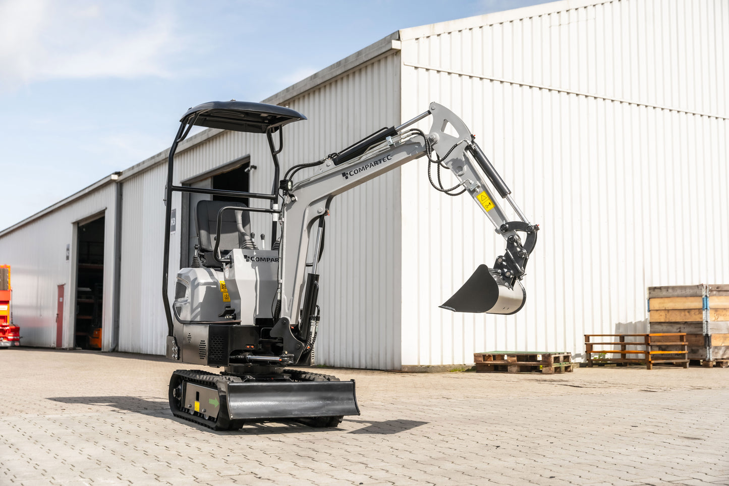 Bobmaster Pro diesel minigraver - 890 kg med drejearm, inkl. skovlsæt
