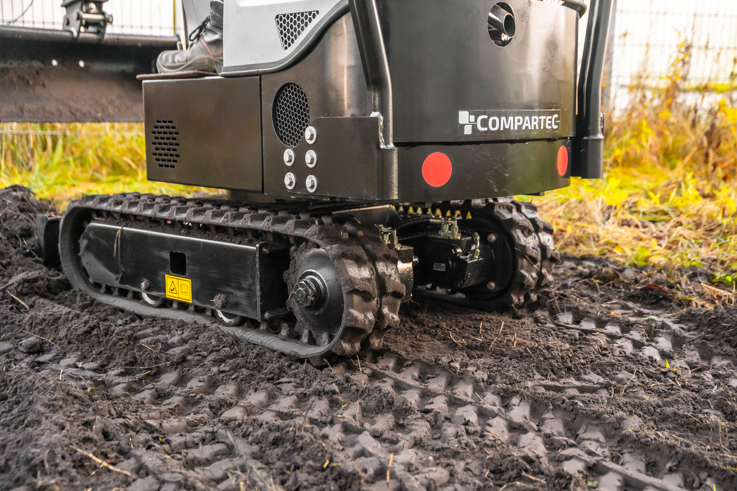 Bobmaster Basic diesel minigraver - 850 kg, inkl. skovlsæt