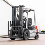CSX30 - El gaffeltruck 4-hjulet, kapacitet 3000 kg, løftehøjde 4800 mm, Li-ion batteri