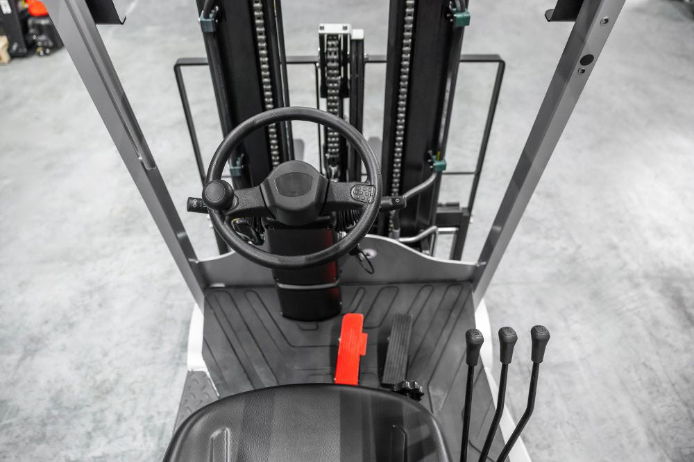CSX12-3 – El gaffeltruck 3-hjulet, kapacitet 1200 kg, løftehøjde 4350 mm, Li-ion batteri