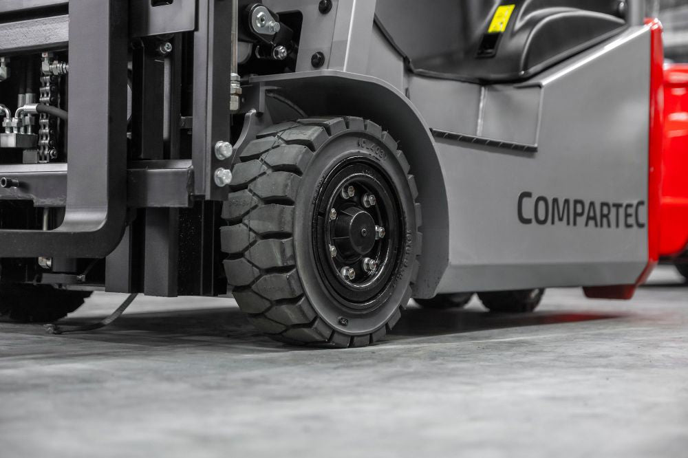 CSX12-3 – El gaffeltruck 3-hjulet, kapacitet 1200 kg, løftehøjde 4350 mm, Li-ion batteri