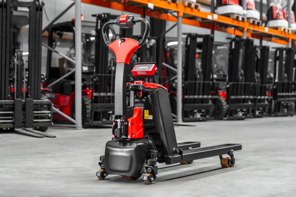 ForkLion PREMIUM El-palleløfter med vægt og støttehjul, 1500 kg kapacitet, inkl. batteri og oplader