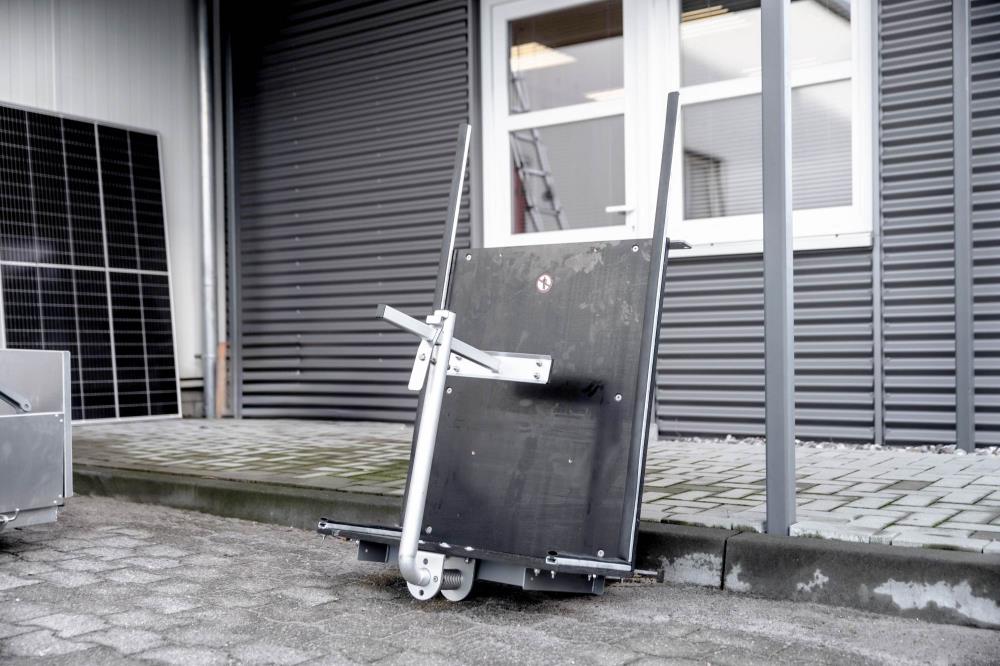 SolarClimber solcellelift – Effektiv transport af solpaneler op til 21 meter