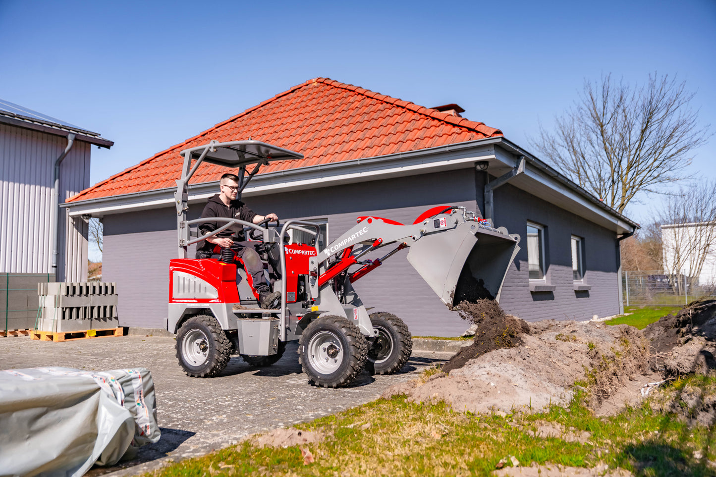 Weidemaster elektrisk minilæsser - løftekapacitet 500 kg, egenvægt 900 kg