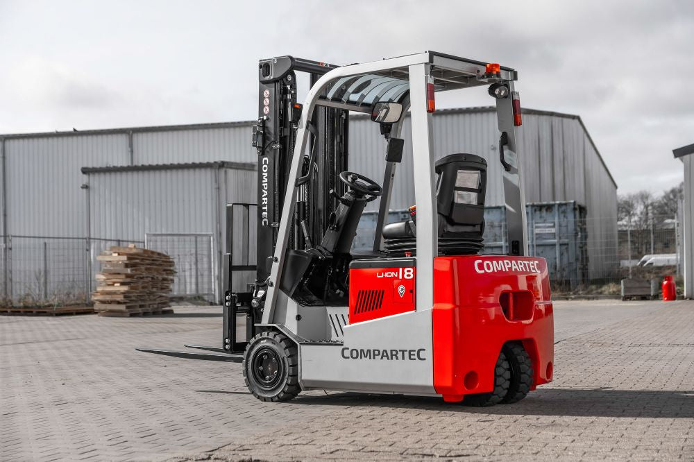 CSX18-3 – El gaffeltruck 3-hjulet, kapacitet 1800 kg, løftehøjde 4800 mm, Li-ion batteri