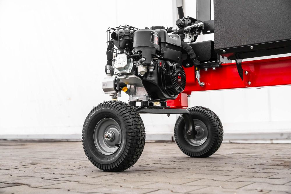 WoodMaster CWM12B – 12 ton benzin brændekløver (vandret)