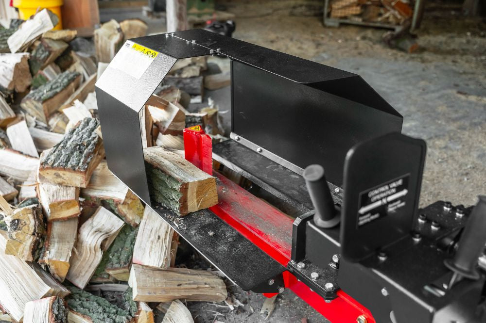 WoodMaster CWM12B – 12 ton benzin brændekløver (vandret)