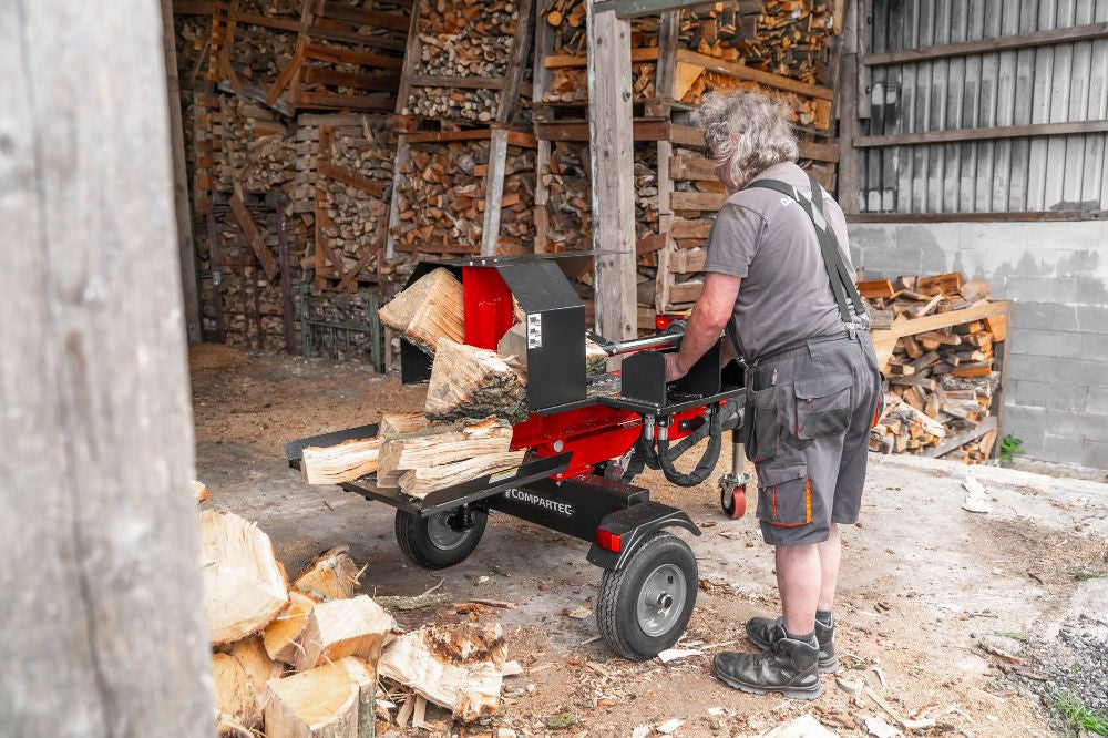 WoodMaster CWM22B – 22 ton benzin brændekløver (vandret)