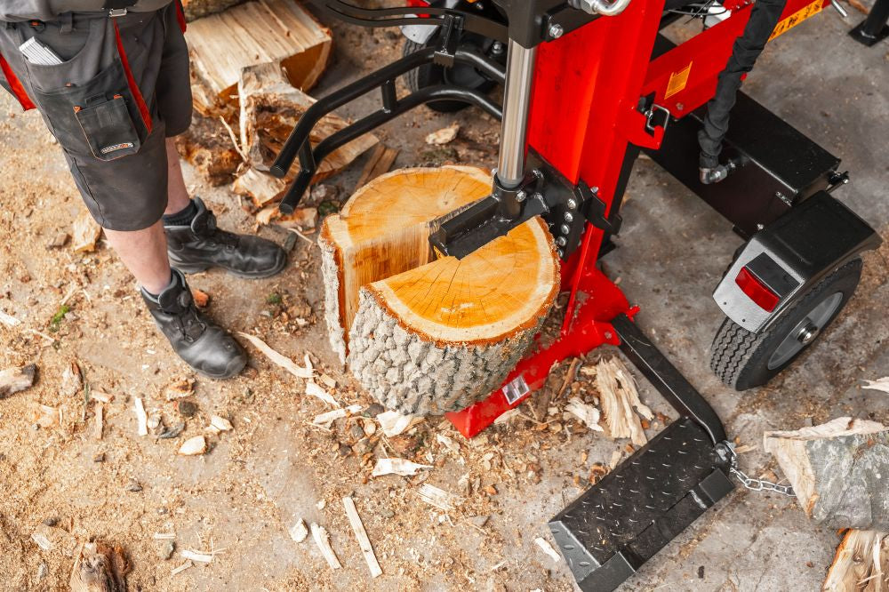 WoodMaster CWM35B – 35 ton benzin brændekløver (lodret)