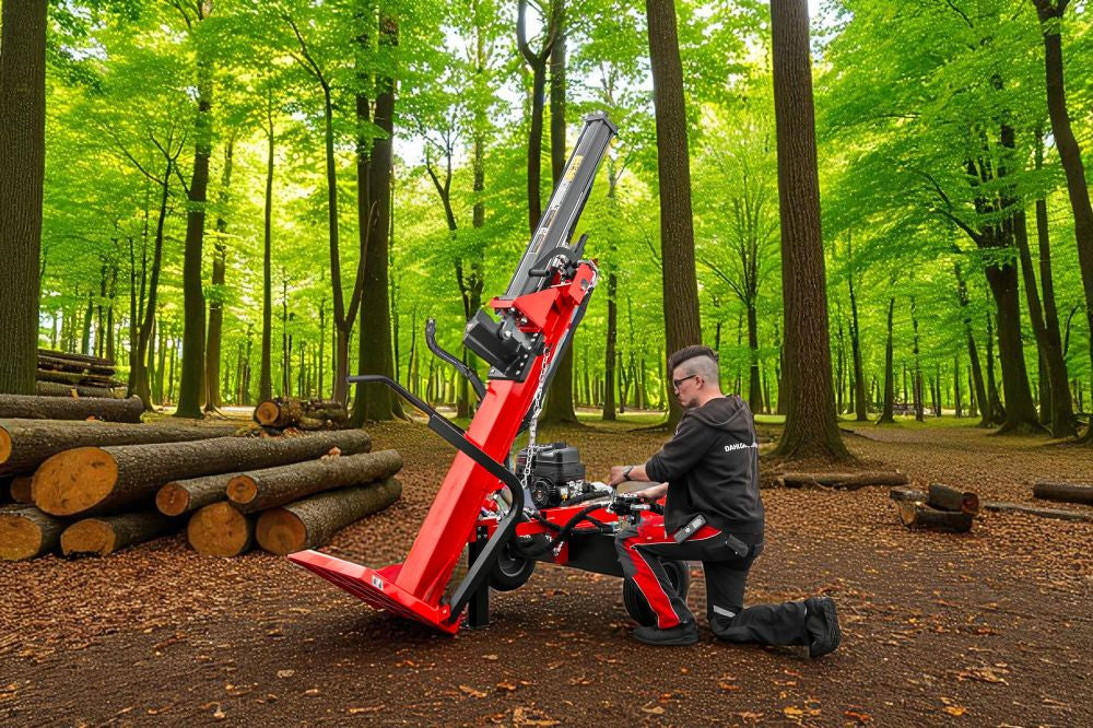 WoodMaster CWM20B – 20 ton benzin brændekløver (lodret)