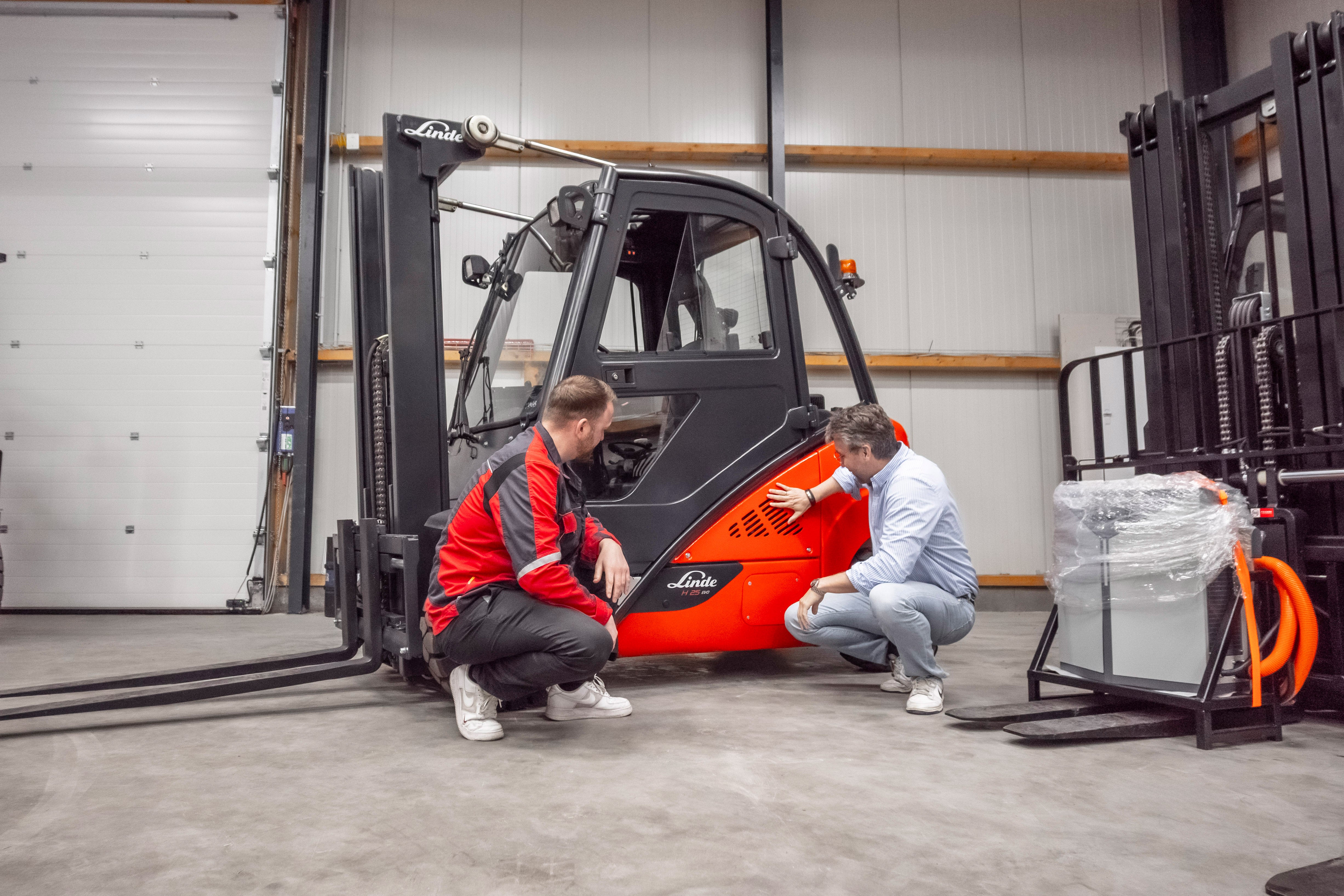 Gennemgang af en brugt Linde gaffeltruck
