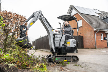 Bobmaster Plus diesel minigraver - 970 kg med drejearm og justerbar undervogn, inkl. skovlsæt