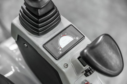 Bobmaster Yanmaster - 3-cylindret diesel Yanmar minigraver, 1200 kg, inkl. skovlsæt