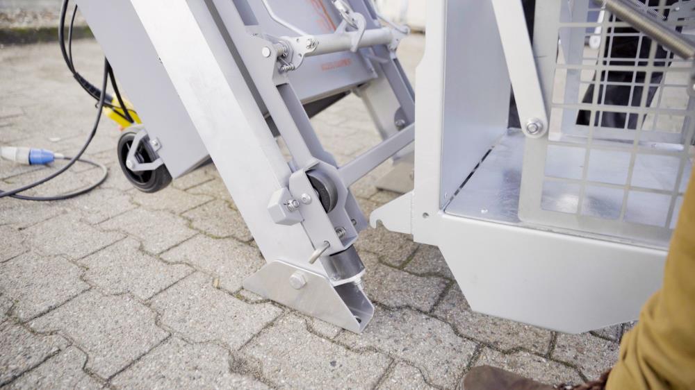RoofClimber materialelift – Effektiv materialetransport op til 21 meter
