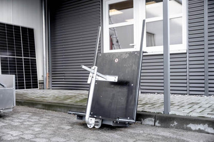SolarClimber solcellelift – Effektiv transport af solpaneler op til 21 meter
