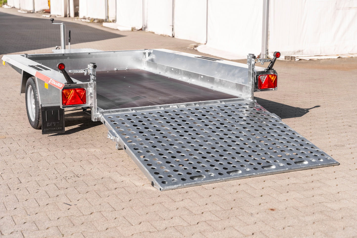 Maskintrailer BUILDER 3 2615 S 1,8T