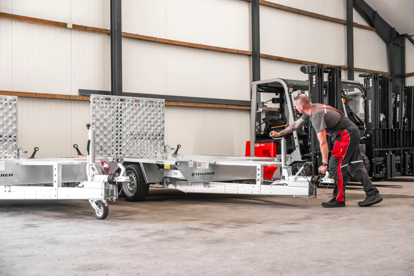 Maskintrailer BUILDER 3 2615/2 S 3T