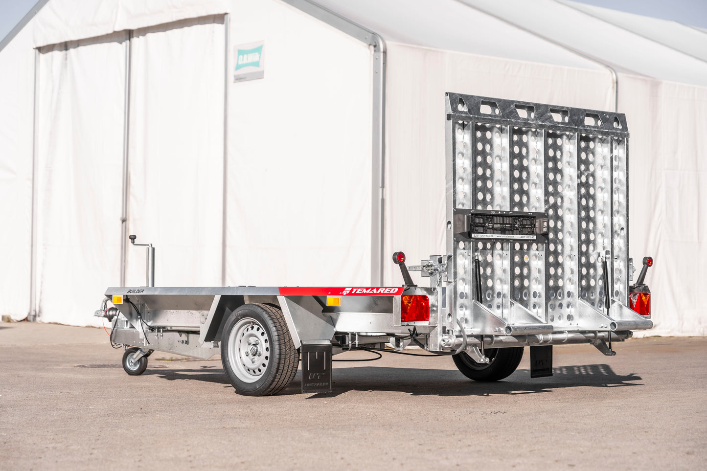 Maskintrailer BUILDER 3 2615 S 1,8T