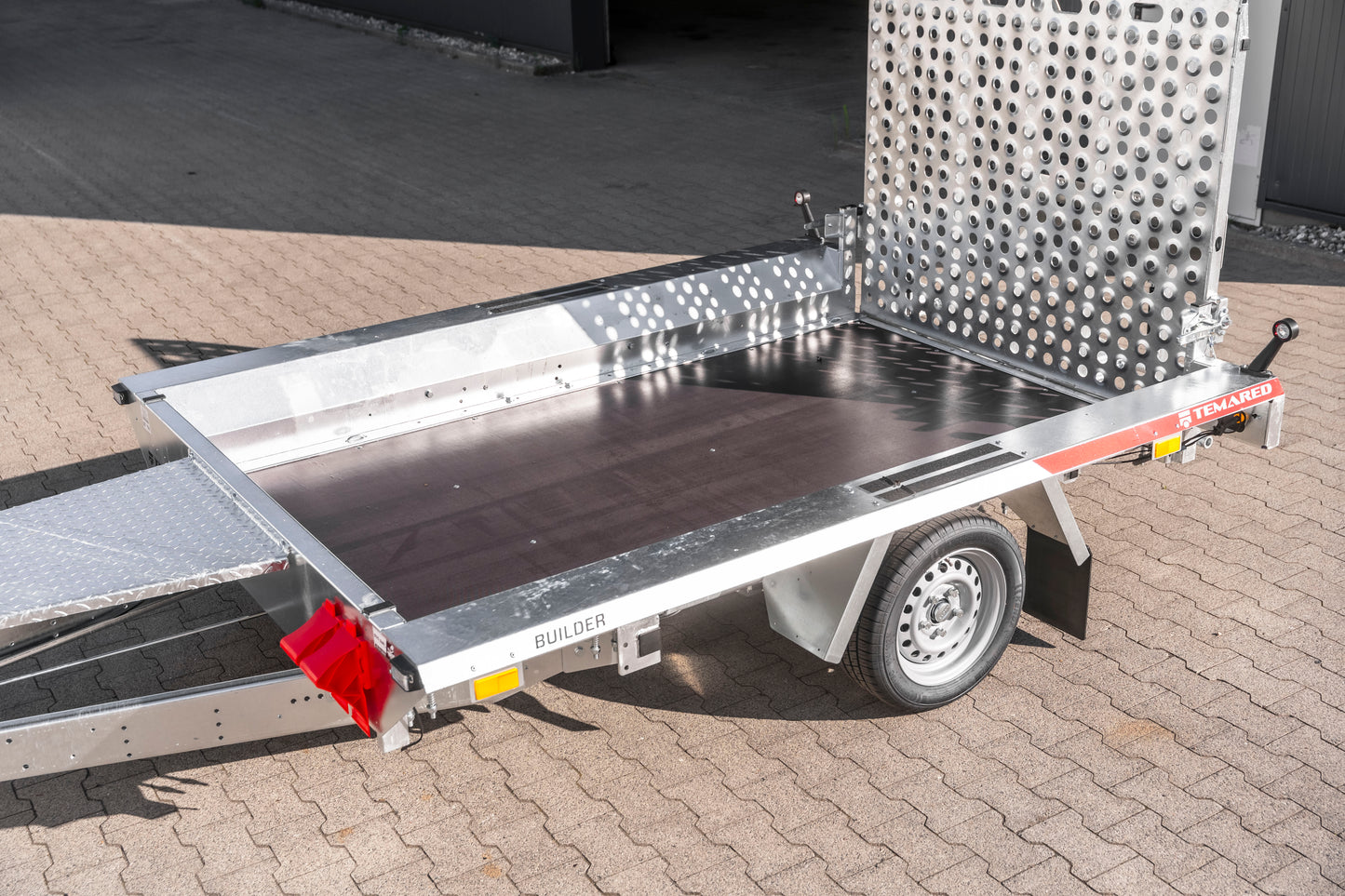 Maskintrailer BUILDER 3 2615 S 1,8T