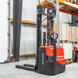 CS16i Elektrisk stabler med initialløft - 1600 kg, op til 5500 mm