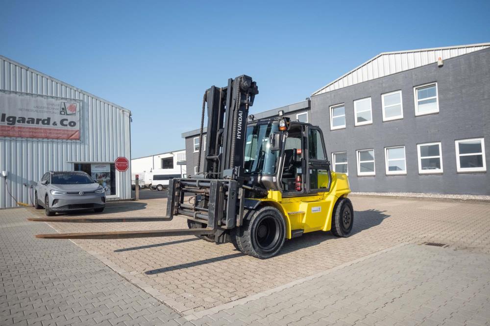 Hyundai 80D- diesel-gaffeltruck - 8000 kg, 5070 mm - brugt - billede 1