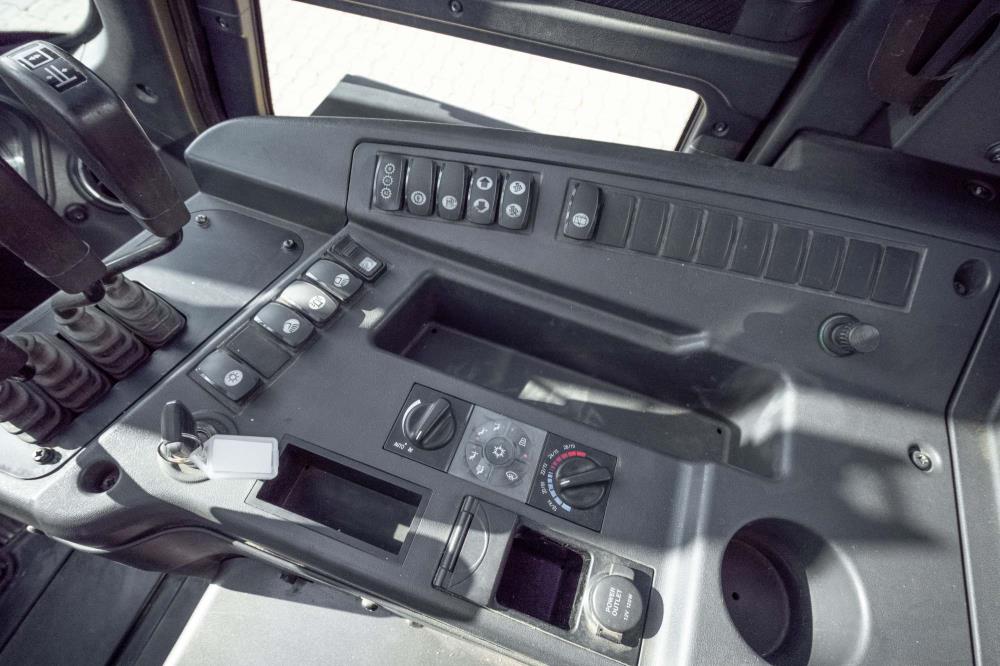Hyundai 80D- diesel-gaffeltruck - 8000 kg, 5070 mm - brugt - billede 6