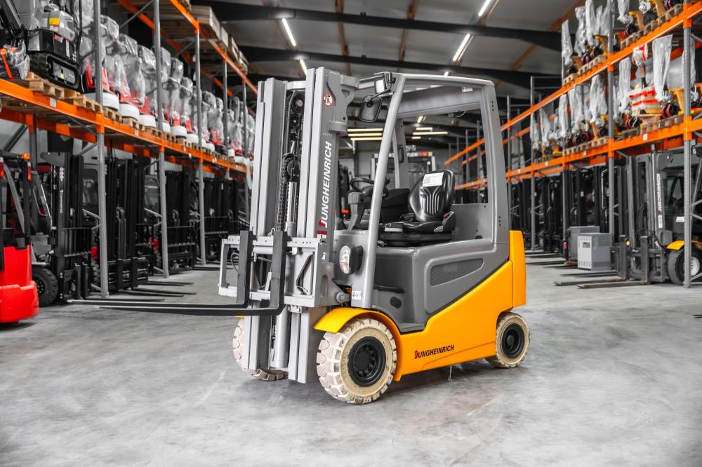 Jungheinrich EFG 425 k el-gaffeltruck - 2500 kg, 4700 mm - brugt - billede 2