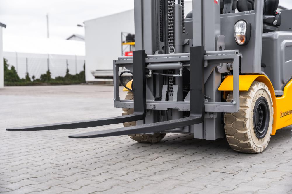 Jungheinrich EFG 425 k el-gaffeltruck - 2500 kg, 4700 mm, årg. 2015 - brugt, billede 5