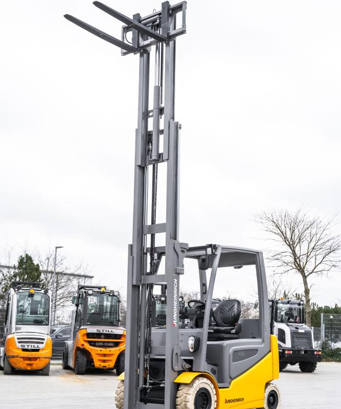 Jungheinrich EFG 425 k el-gaffeltruck - 2500 kg, 4700 mm, årg. 2015 - brugt, billede 2