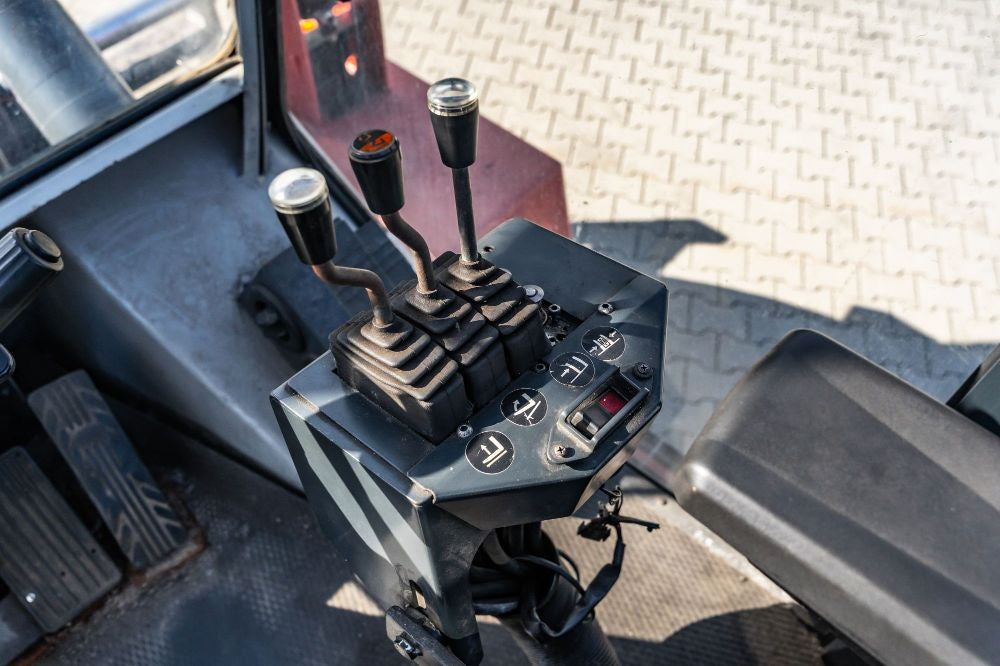 Kalmar DCE 100-6 brugt diesel-gaffeltruck - billede 11