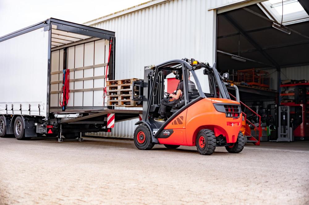 Linde H 35 D-02 diesel-gaffeltruck - 3500 kg, 4655 mm - brugt - billede 4