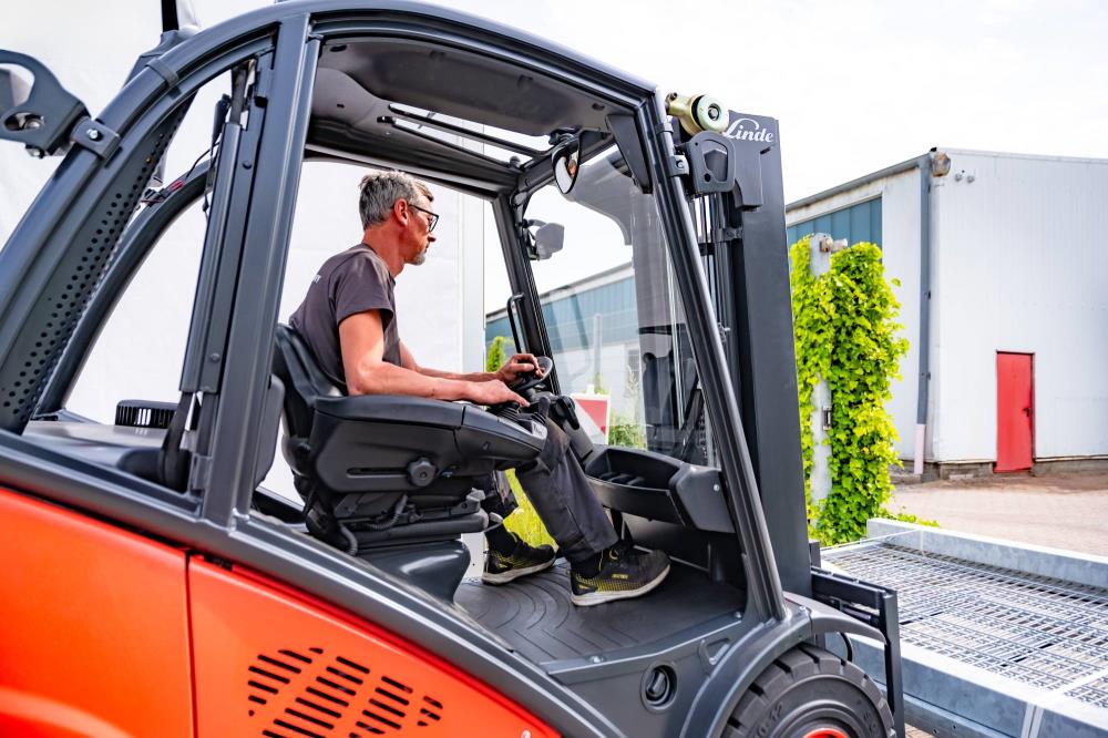 Linde H 35 D-02 diesel-gaffeltruck - 3500 kg, 4655 mm - brugt - billede 9