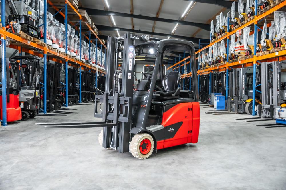Linde E 16 H-02 el-gaffeltruck - 1600 kg, 4620 mm - brugt - billede 3