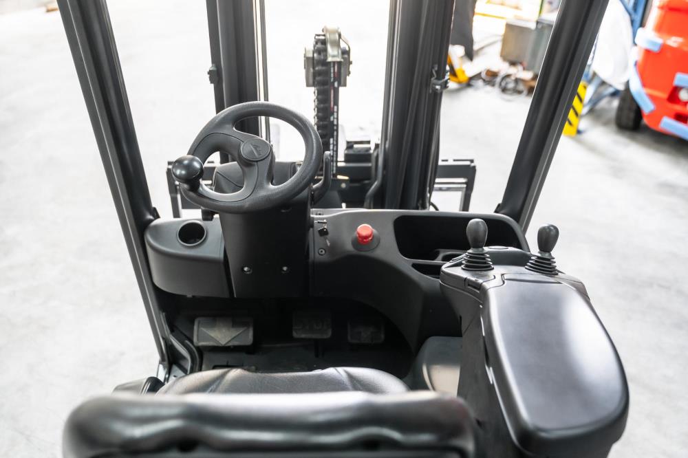 Linde E 16 H-02 el-gaffeltruck - 1600 kg, 4620 mm - brugt - billede 8