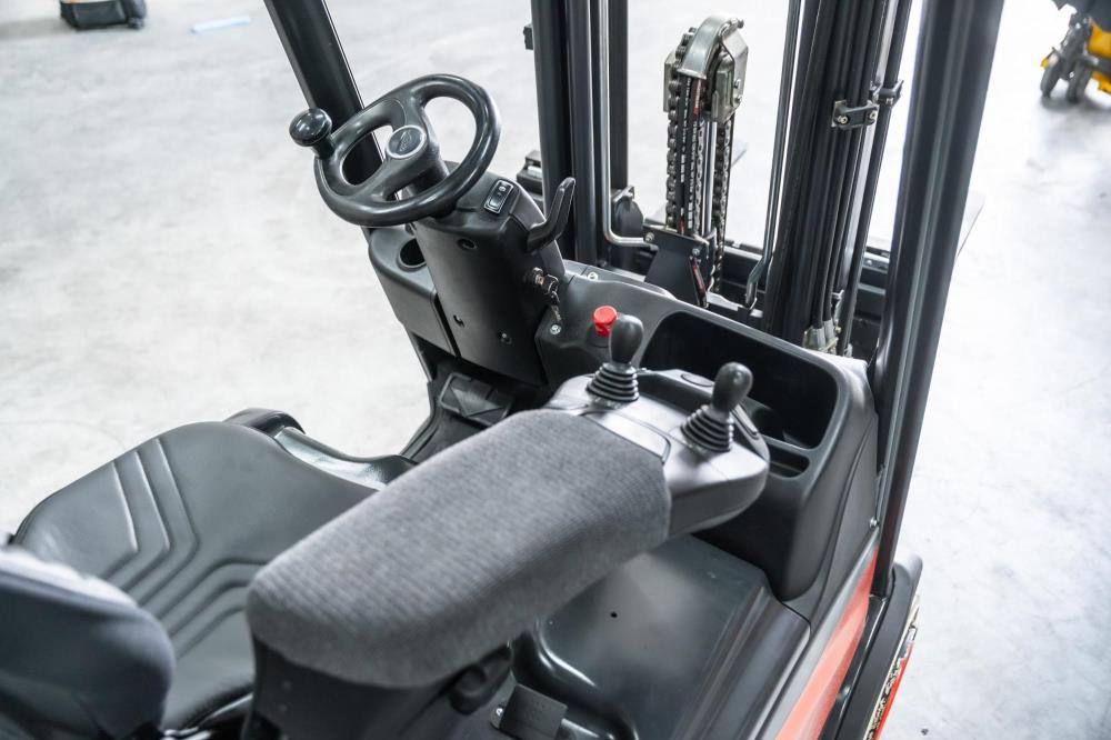 LINDE E 20 PH-02 el-gaffeltruck - 2000 kg, 4625 mm - brugt - billede 8