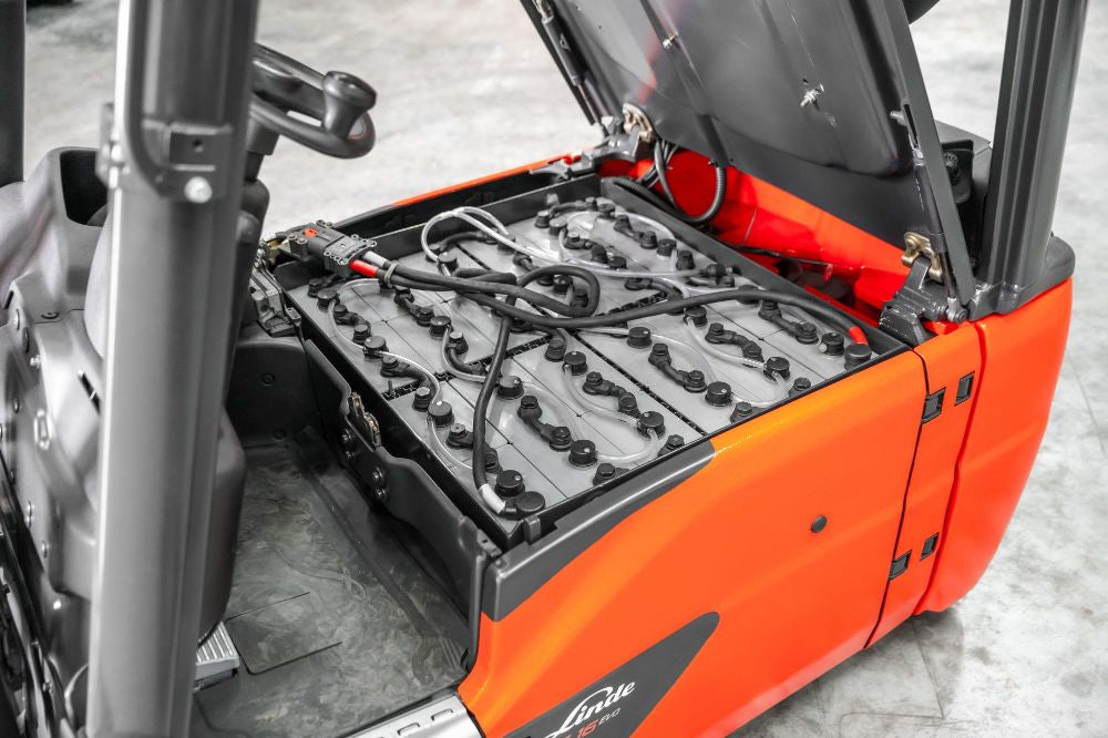 Linde E 16 L-02 el-gaffeltruck - 1600 kg, 3855 mm - brugt, billede 5