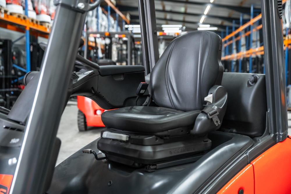 Linde H 16 D-01 diesel-gaffeltruck - 1600 kg, 4770 mm, årg. 2016 - brugt, billede 6