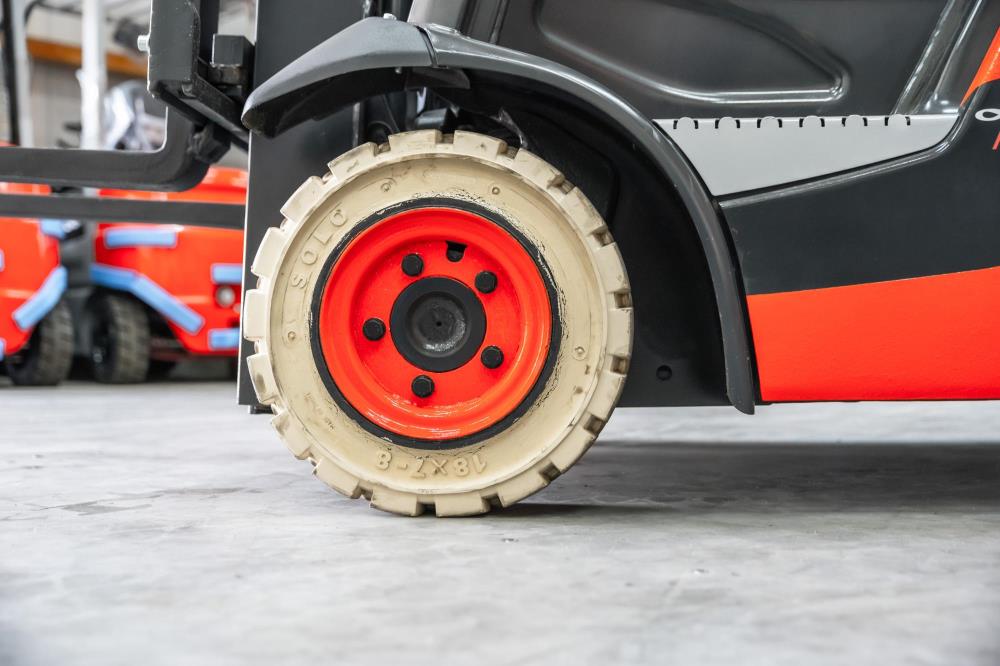 Linde H 16 D-01 diesel-gaffeltruck - 1600 kg, 4770 mm, årg. 2016 - brugt, billede 4
