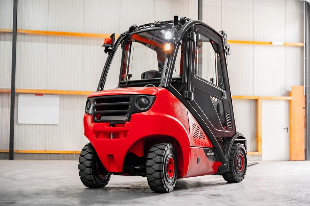 Linde H 25D-01 diesel-gaffeltruck - 2500 kg, 3200 mm - brugt - billede 2