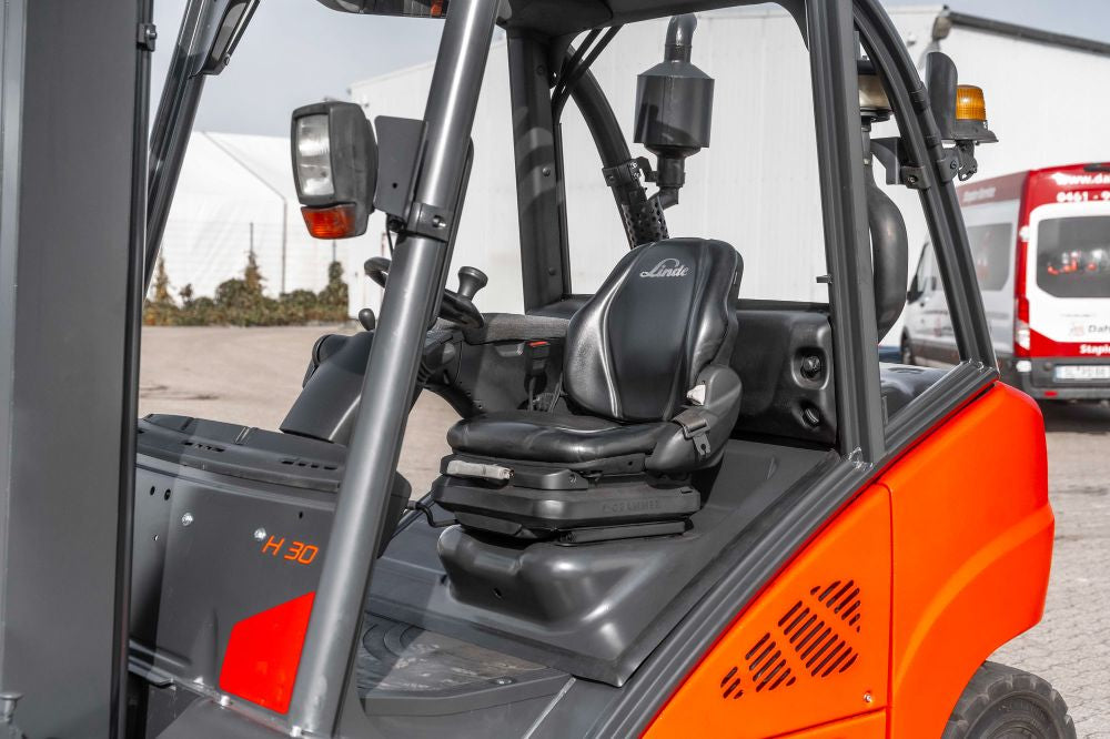 LINDE H 30 D - 02 diesel-gaffeltruck - 3000 kg, 4650 mm - brugt - billede 9