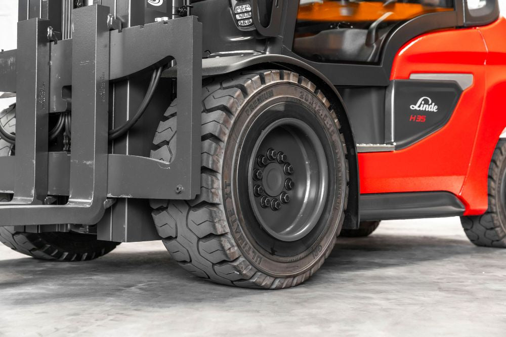 Linde H 35 T-02 gas-gaffeltruck - 3500 kg, 4650 mm - brugt, billede 4
