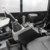 Bobmaster Ultimate diesel minigraver - 2680 kg med drejearm og joystick, inkl. skovlsæt
