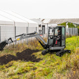 Bobmaster Ultimate diesel minigraver - 2680 kg med drejearm og joystick, inkl. skovlsæt