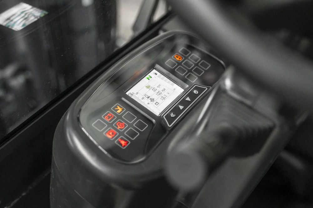 Silverfox D30 dieselgaffeltruck 3000 kg 6000 mm – produktbillede 7