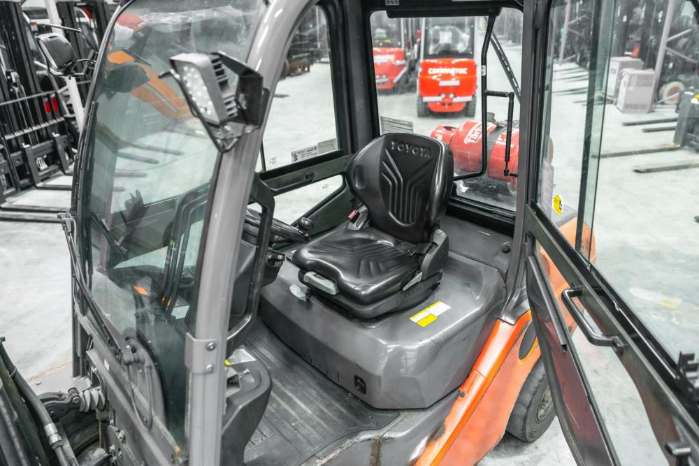 Toyota 02-8FGF30 gas/LPG-gaffeltruck - 3000 kg, 4700 mm - brugt - billede 8