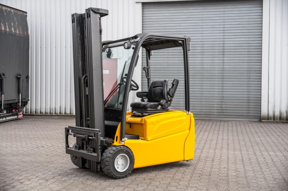 Yale ERP20VT el-gaffeltruck - 2000 kg, 5500 mm - brugt - billede 2